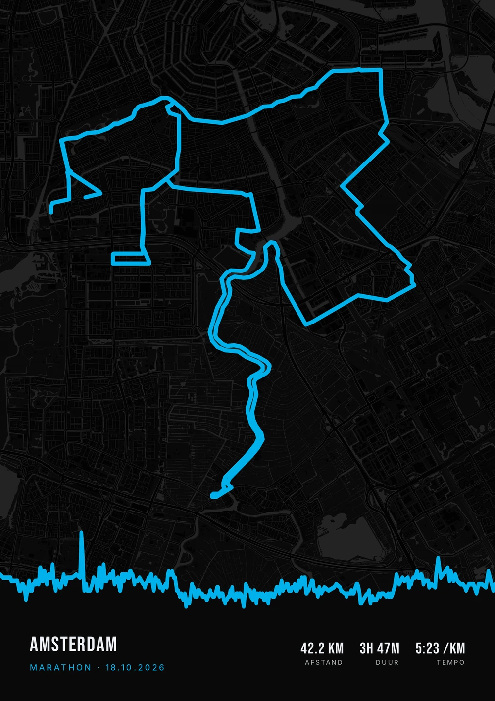 Donkere poster van de Amsterdam Marathon met een hemelsblauwe route en hoogteprofiel.